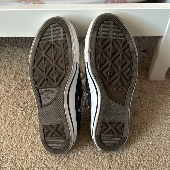 Converse - Picture 4 of 4